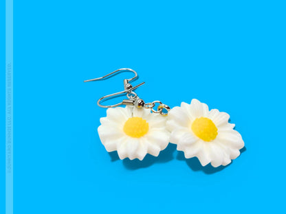 White Daisy Flower Earrings