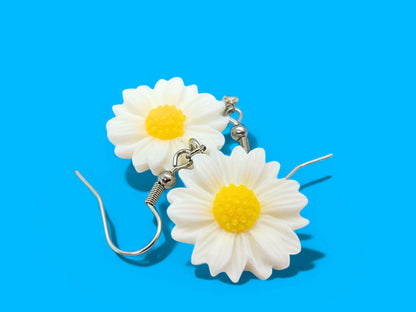 White Daisy Flower Earrings